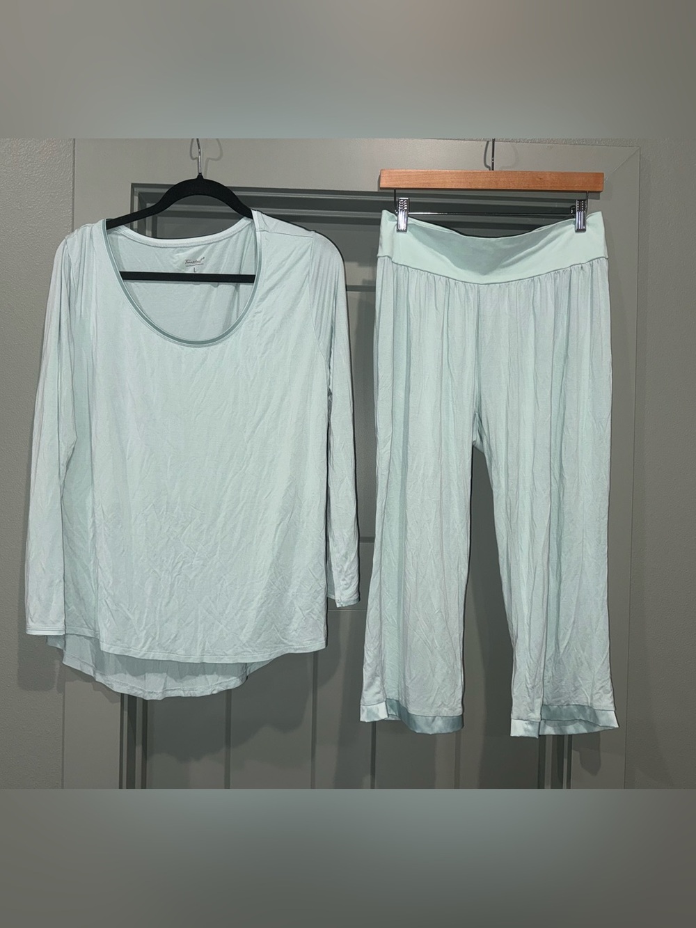 Faceplant Dreams Bamboo long sleeve top and Capri Wide Leg Pajama Pants- Large